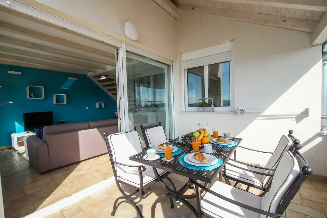 Penthouse Apartment Sunset Bay Trogir